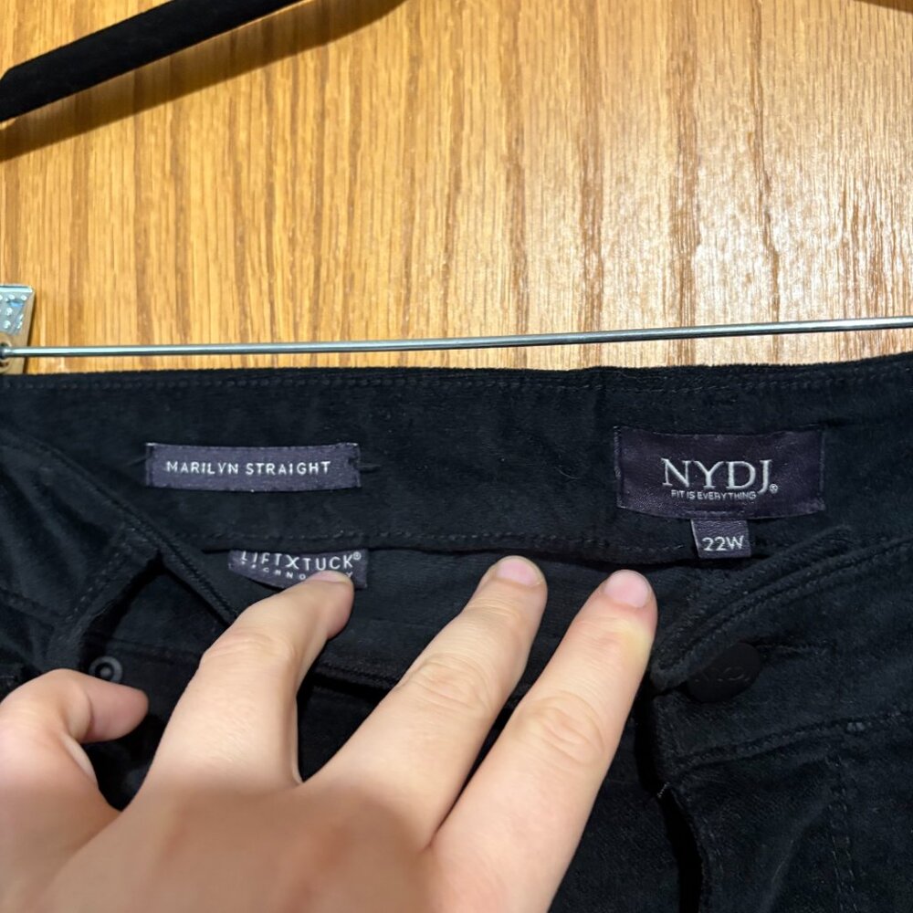 NYDJ NWT marilyn straight‎ black velvet jeans plus size 22W high rise waist - Picture 3 of 7